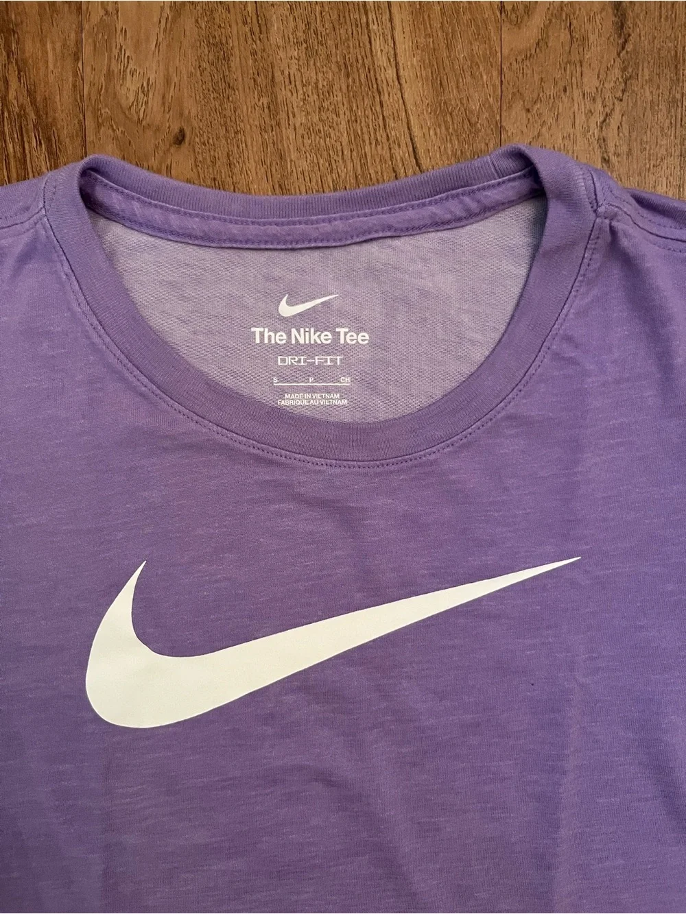 Nike swoosh graphic